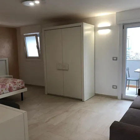Le Terrazze Sul Mare Centro Oda ve Kahvaltı Gallipoli