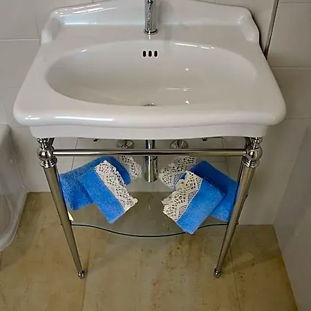 Le Terrazze Sul Mare Centro Bed & Breakfast *