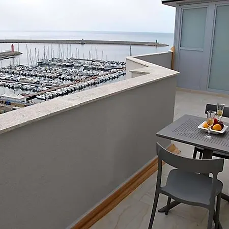 Le Terrazze Sul Mare Centro Bed & Breakfast Gallipoli